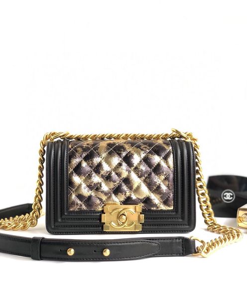 fashionable lady handbag high-end customized quality handbag classic fashion business leisure one-shoulder bag oblique straddle bag 07
fashionable lady handbag high-end customized quality handbag classic fashion business leisure one-shoulder bag oblique straddle bag 07