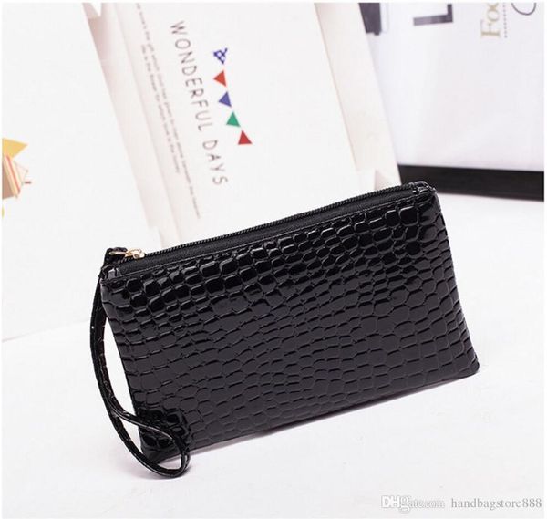 2019 fashion women clutch bag large capacity coin purse mobile phone bag, Red;black
2019 fashion women clutch bag large capacity coin purse mobile phone bag, Red;black