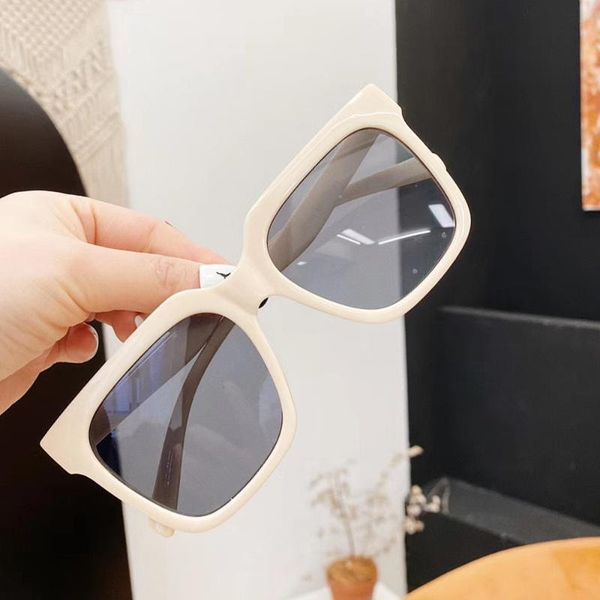 qpeclou 2020 new vintage plastic square sunglasses women brand designer fashion color sun glasses men driving shades oculos, White;black
qpeclou 2020 new vintage plastic square sunglasses women brand designer fashion color sun glasses men driving shades oculos, White;black