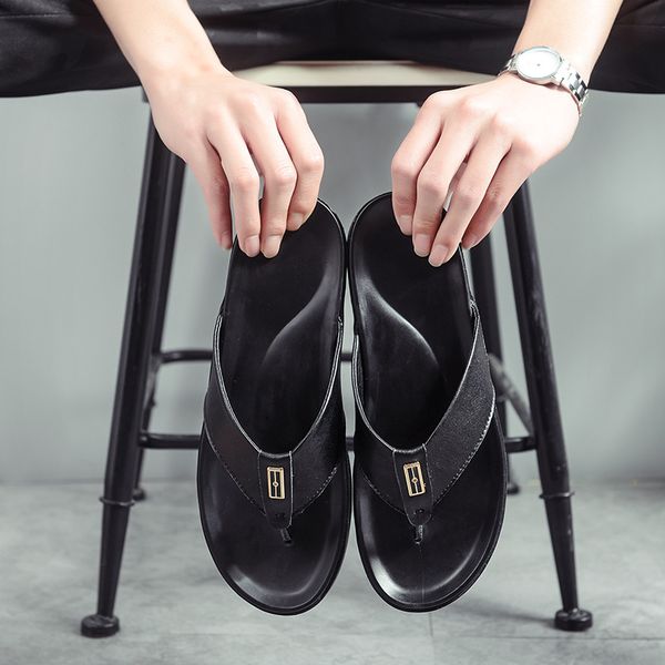 new summer herringbone slippers men's leather antiskid wear resistant breathable sandals men's outdoor antiskid casual beach shoes, Black
new summer herringbone slippers men's leather antiskid wear resistant breathable sandals men's outdoor antiskid casual beach shoes, Black