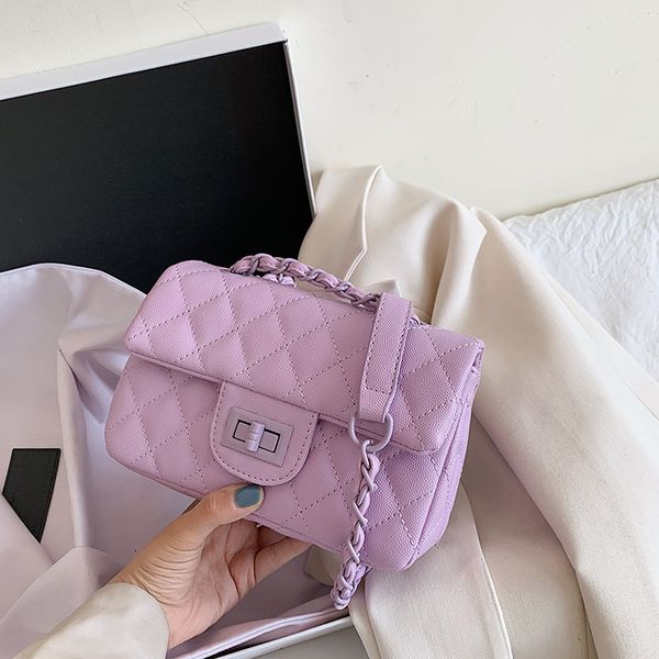 lingge embroidery thread bag foreign female bag 2020 korean version new fashion wild messenger chain small square
lingge embroidery thread bag foreign female bag 2020 korean version new fashion wild messenger chain small square