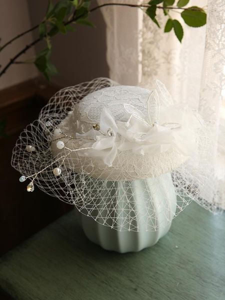 stingy brim hats products french elegant wedding dress billycock european style retro bride headdress lace gauze debutante england, Blue;gray 
stingy brim hats products french elegant wedding dress billycock european style retro bride headdress lace gauze debutante england, Blue;gray