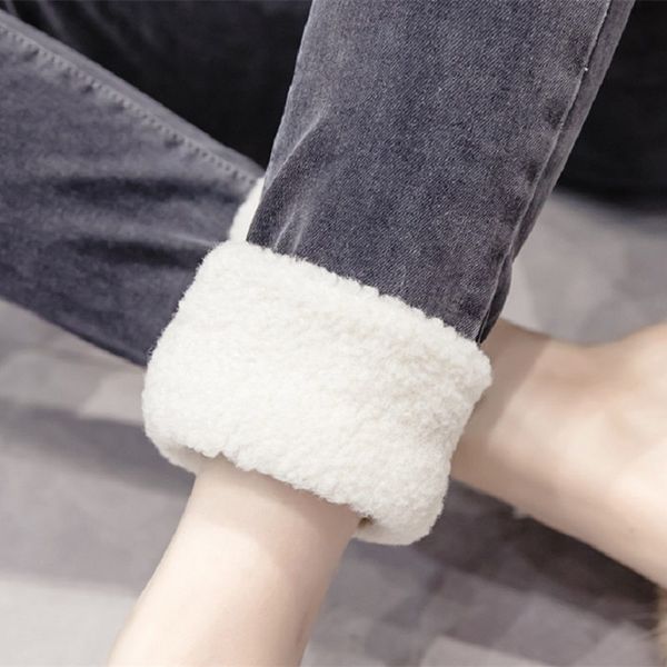 lambs wool stitching winter jeans women plus velvet thicken jeans women denim pencil pants vintage ladies trousers c5948, Blue
lambs wool stitching winter jeans women plus velvet thicken jeans women denim pencil pants vintage ladies trousers c5948, Blue