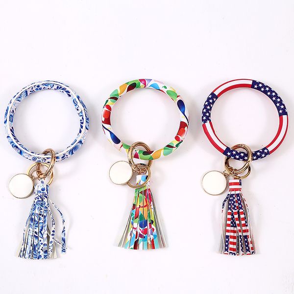 2020 designer keychain wholesale monogrammed enamel disc pu leather bracelet keychain tassel bangle keychain large o wristlet keyring ke, Black
2020 designer keychain wholesale monogrammed enamel disc pu leather bracelet keychain tassel bangle keychain large o wristlet keyring ke, Black