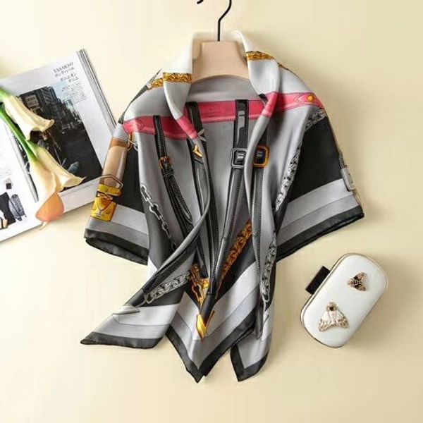 2020 new arrival fashion elegant brand chain 100% silk scarf 90*90 cm square shawl twill wrap for women ing, Blue;gray
2020 new arrival fashion elegant brand chain 100% silk scarf 90*90 cm square shawl twill wrap for women ing, Blue;gray