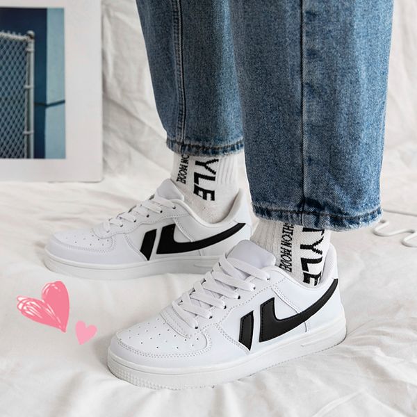 flat platform shoes 2020 skate shoes macarone candy woman ins leisure new chic women tide low sneakers streetwear 45, Black
flat platform shoes 2020 skate shoes macarone candy woman ins leisure new chic women tide low sneakers streetwear 45, Black