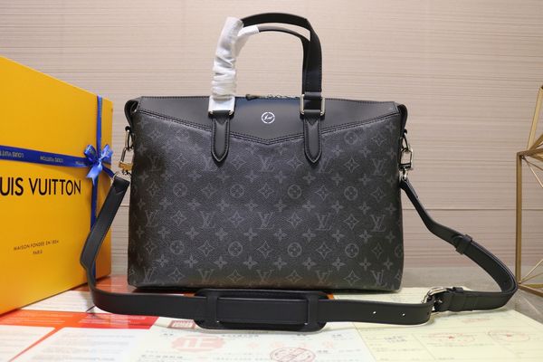 m40566 кожа классической моды сумки мешок карты ноль бумажник мужские и женские рюкзаки одного плеча мешок m40566
m40566 кожа классической моды сумки мешок карты ноль бумажник мужские и женские рюкзаки одного плеча мешок m40566