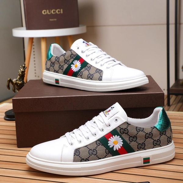 2020 b20 leather lace-up fashion casual mens luxury designer shoes classic flat shoes mens sneakers original box, Black
2020 b20 leather lace-up fashion casual mens luxury designer shoes classic flat shoes mens sneakers original box, Black