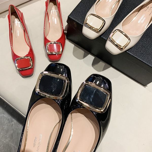 big size 31~43 occupation patent leather pumps women round toe metal decoration shoes female high heels shoes woman spring 2020, Black
big size 31~43 occupation patent leather pumps women round toe metal decoration shoes female high heels shoes woman spring 2020, Black