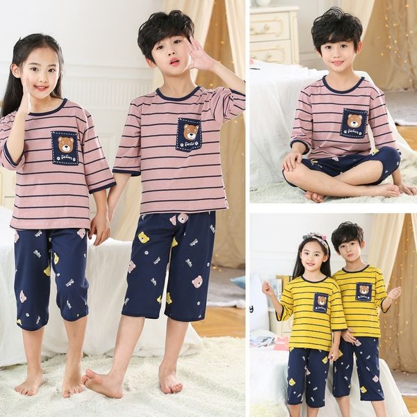 cartoon children's clothing half sleeve pajamas set 2020 boys girl summer sleepwear teens nightwear kids lovely pyjamas homewear, Blue;red
cartoon children's clothing half sleeve pajamas set 2020 boys girl summer sleepwear teens nightwear kids lovely pyjamas homewear, Blue;red