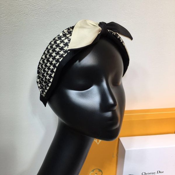 fashionable high-quality women hair hoop 2020 daily matching clothing casual hair accessories fashion accessories kkdv, Silver
fashionable high-quality women hair hoop 2020 daily matching clothing casual hair accessories fashion accessories kkdv, Silver