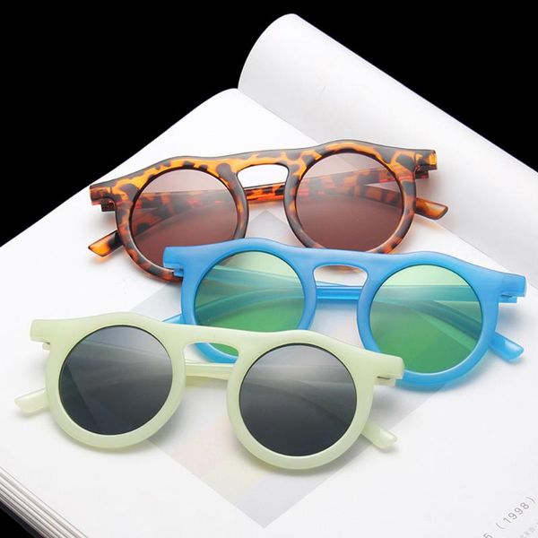 sunglasses vintage round men women brand design 2021 small frame sun glasses female candy color eyewear uv400 gafas de sol, White;black
sunglasses vintage round men women brand design 2021 small frame sun glasses female candy color eyewear uv400 gafas de sol, White;black