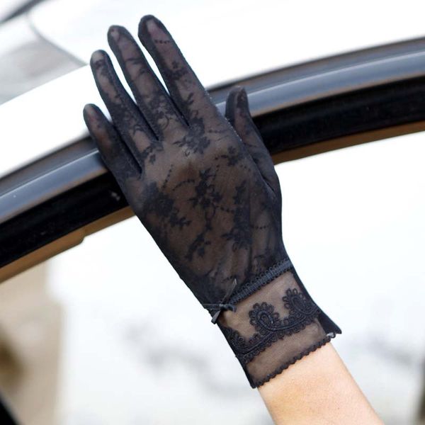 five fingers gloves spring summer women autumn uv sunscreen short sun fashion silk lace driving of thin touch screen g07a, Blue;gray
five fingers gloves spring summer women autumn uv sunscreen short sun fashion silk lace driving of thin touch screen g07a, Blue;gray