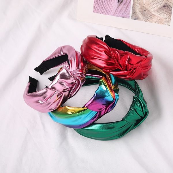 new hairbands золото pu оголовье передняя узел сплошной цвет оголовье hairbands для женщин головных уборов аксессуары для волос
new hairbands золото pu оголовье передняя узел сплошной цвет оголовье hairbands для женщин головных уборов аксессуары для волос