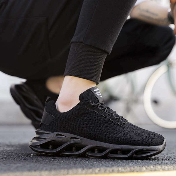 light flats running shoes men platform sports shoes 2020 lace up sneakers man blade jogging trainers comfort men's sport shoe h2
light flats running shoes men platform sports shoes 2020 lace up sneakers man blade jogging trainers comfort men's sport shoe h2