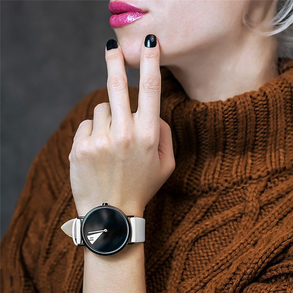 sinobi brand quartz wristwatches women fashion creative white leather casual fashion watch ladies sk female relojes 19, Slivery;brown
sinobi brand quartz wristwatches women fashion creative white leather casual fashion watch ladies sk female relojes 19, Slivery;brown