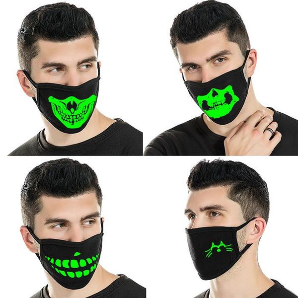 fashion classic mask black luminous mask skull riding couple dustproof breathable personality tooth glow mask dark night halloween cosplay
fashion classic mask black luminous mask skull riding couple dustproof breathable personality tooth glow mask dark night halloween cosplay