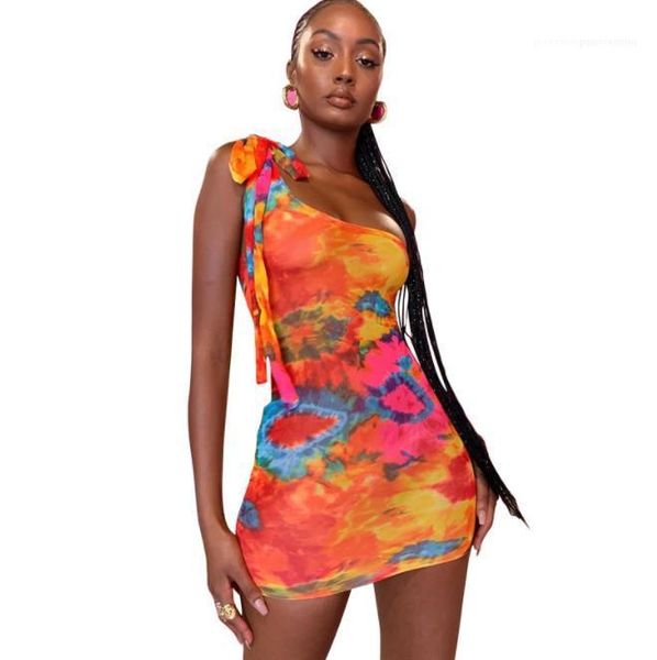 women designer dresses fashion tie-dyed one-shoulder sleeveless slim dresses new arrival womens clothing 20ss, White;black
women designer dresses fashion tie-dyed one-shoulder sleeveless slim dresses new arrival womens clothing 20ss, White;black