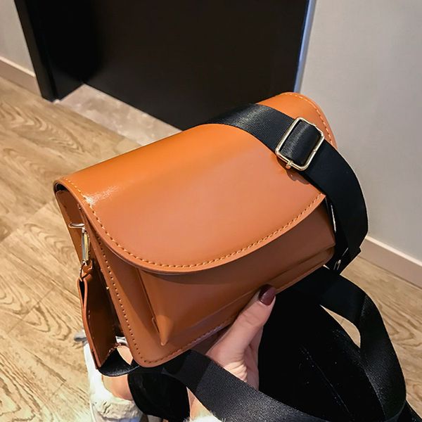 solid color pu leather crossbody bags for women 2020 shoulder handbags new female flap square bag travel retro cross body bag
solid color pu leather crossbody bags for women 2020 shoulder handbags new female flap square bag travel retro cross body bag