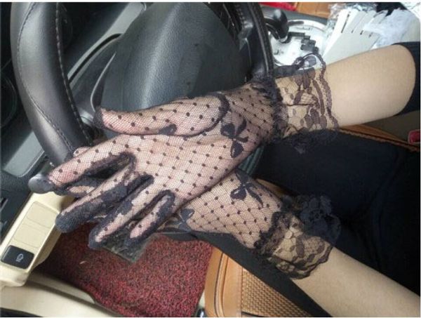 

2020 new summer ladies nets short mesh sunscreen gloves gothic punk emo rock costume fancy lace lace gloves, Blue;gray
