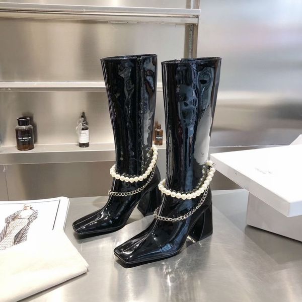 square-toed women boots with patent-leather pearl boots with chunky heels are slimming leather for fashion chains, Black
square-toed women boots with patent-leather pearl boots with chunky heels are slimming leather for fashion chains, Black
