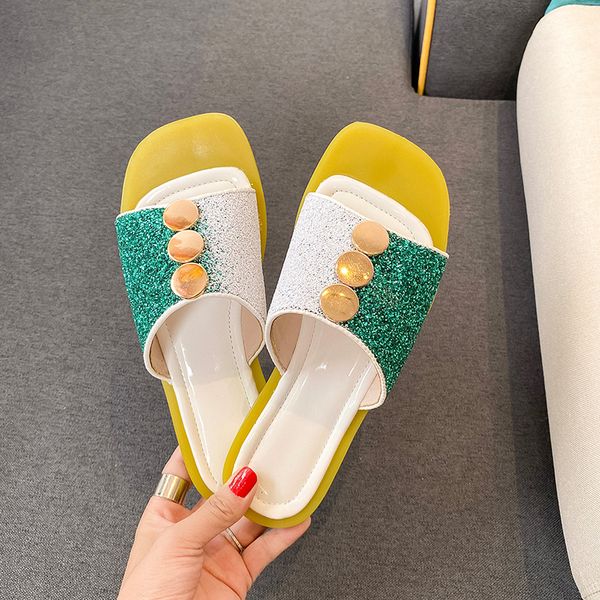 bohemian beach shoes are worn over stylish flat-heeled flip-flops with peep-toe metallic buttons, Black
bohemian beach shoes are worn over stylish flat-heeled flip-flops with peep-toe metallic buttons, Black