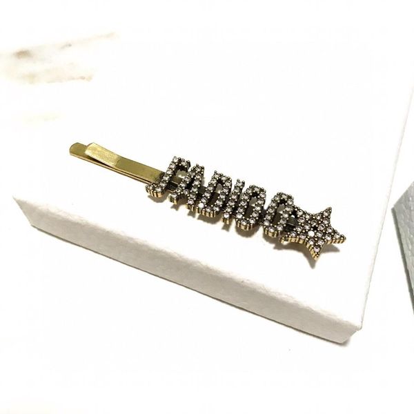 new luxury full diamond letters star designer hairpin luxury designer jewelry women hair clips, Golden;silver
new luxury full diamond letters star designer hairpin luxury designer jewelry women hair clips, Golden;silver