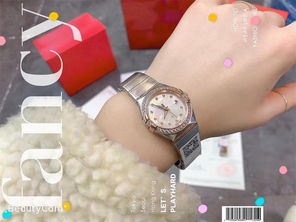 2020 fashion women watch working multifunction women's fashion casual brand watch casual luxury famous women watches0138, Slivery;brown
2020 fashion women watch working multifunction women's fashion casual brand watch casual luxury famous women watches0138, Slivery;brown