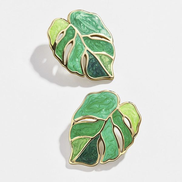 2020 fashion new enamel gradient green leaf stud earrings for women designer statement earring girl's summer earring, Golden;silver
2020 fashion new enamel gradient green leaf stud earrings for women designer statement earring girl's summer earring, Golden;silver