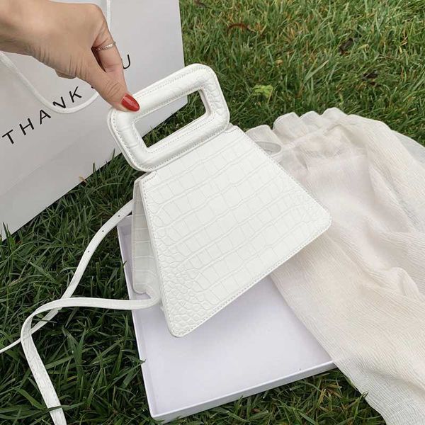 личность дизайн tote сумки для женщин 2020 новое качество pu кожи плеча сумки lady travel сумки и кошельки
личность дизайн tote сумки для женщин 2020 новое качество pu кожи плеча сумки lady travel сумки и кошельки