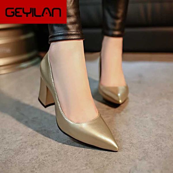 dress shoes simple suede high heels pump fashion pointed toe heel pumps for women party 2021 spring summer, Black
dress shoes simple suede high heels pump fashion pointed toe heel pumps for women party 2021 spring summer, Black