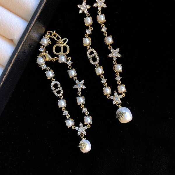 d jia di jia/2020 new cd letter bee pearl necklace necklace women s high version seiko bracelet, Silver
d jia di jia/2020 new cd letter bee pearl necklace necklace women s high version seiko bracelet, Silver