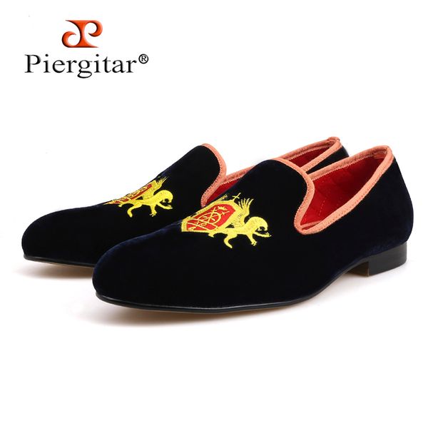 refinement embroidery navy upper gold outsole velvet shoes men loafers smoking slipper men flats size us 4-14 ing, Black 
refinement embroidery navy upper gold outsole velvet shoes men loafers smoking slipper men flats size us 4-14 ing, Black