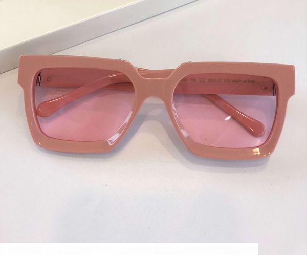 fabulous 0039 black grey gold mirror pilot sunglasses sun glasses designer sunglasses eyewear new with box, White;black
fabulous 0039 black grey gold mirror pilot sunglasses sun glasses designer sunglasses eyewear new with box, White;black