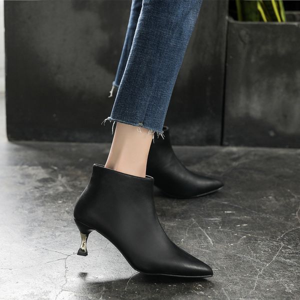 zipper big size shoes woman lady boots large size ladies rubber med black rock pointy high heel rome thin heels ankle riding
zipper big size shoes woman lady boots large size ladies rubber med black rock pointy high heel rome thin heels ankle riding