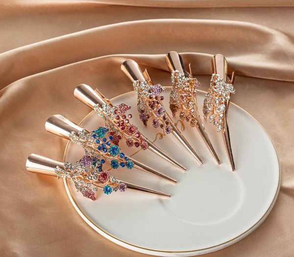 new vintage large rhinestone metal horn clip tiara duck tip clip crystal hairpin hair accessories, Golden;silver
new vintage large rhinestone metal horn clip tiara duck tip clip crystal hairpin hair accessories, Golden;silver