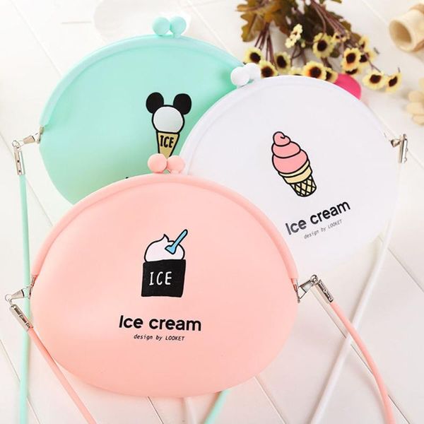super marine customized big white cartoon silicon single shoulder oblique bag female beach jelly bag
super marine customized big white cartoon silicon single shoulder oblique bag female beach jelly bag