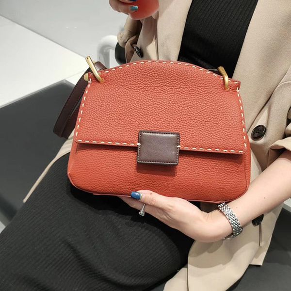 women leather handbags underarm bags 2020 summer ladies fashion tote bags retro shoulder messenger sac a main
women leather handbags underarm bags 2020 summer ladies fashion tote bags retro shoulder messenger sac a main