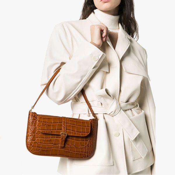 china drop ship french designer crocodile pattern baguette ladies flip cover handbags bag women new lady 2020 leather messenger shoulder bag
china drop ship french designer crocodile pattern baguette ladies flip cover handbags bag women new lady 2020 leather messenger shoulder bag
