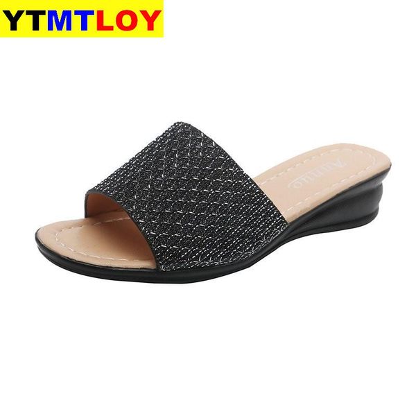 on a wedge slippers women summer shoes low shale female beach slides fashion flat 2020 luxury soft rubber rome, Black
on a wedge slippers women summer shoes low shale female beach slides fashion flat 2020 luxury soft rubber rome, Black
