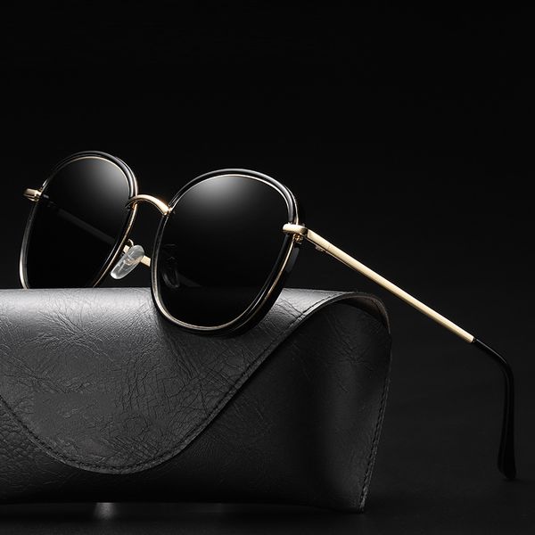 sunglasses men and women's new polarizing sunglasses classic dazzling driving mirror fashion glasses, White;black
sunglasses men and women's new polarizing sunglasses classic dazzling driving mirror fashion glasses, White;black