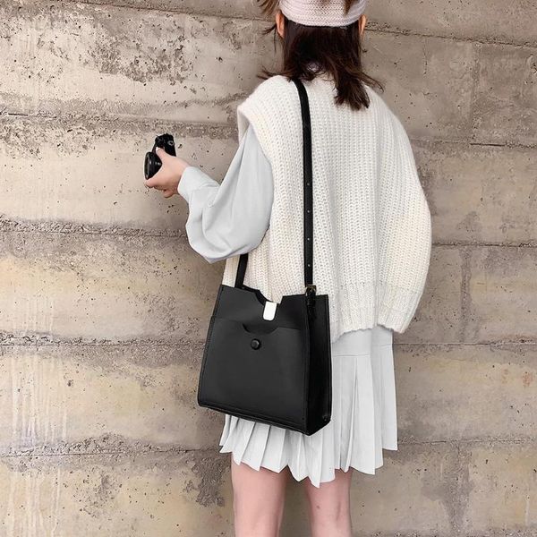 2pcs/set new fashion handbags skillful manufacture women pure color clutch fashion pu leather shoulder crossbody handbags
2pcs/set new fashion handbags skillful manufacture women pure color clutch fashion pu leather shoulder crossbody handbags