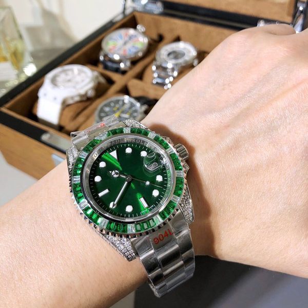 fully automatic mechanical movement super luminous literally flexible adjustment button 40mm sapphire mirror montre de luxe watches, Slivery;brown
fully automatic mechanical movement super luminous literally flexible adjustment button 40mm sapphire mirror montre de luxe watches, Slivery;brown