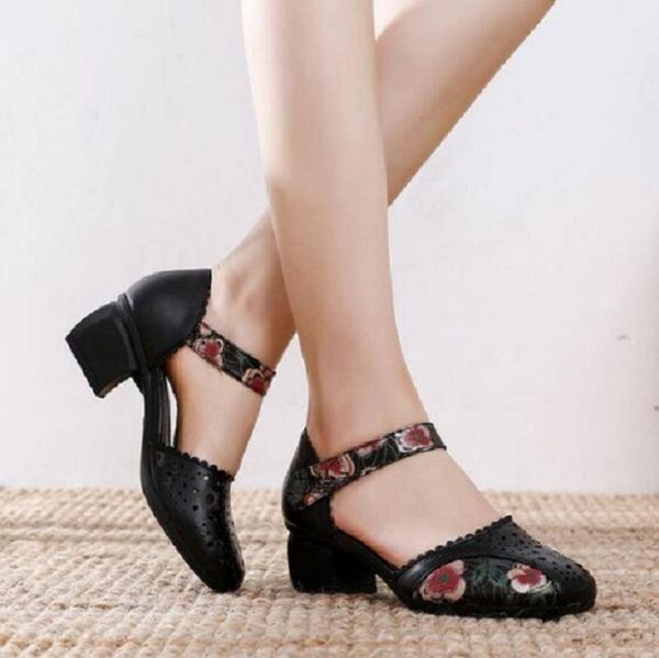 genuine leather women sandals 2020 summer new women thick heel sandals comfortable ethnic style soft soles mother casual shoes, Black
genuine leather women sandals 2020 summer new women thick heel sandals comfortable ethnic style soft soles mother casual shoes, Black