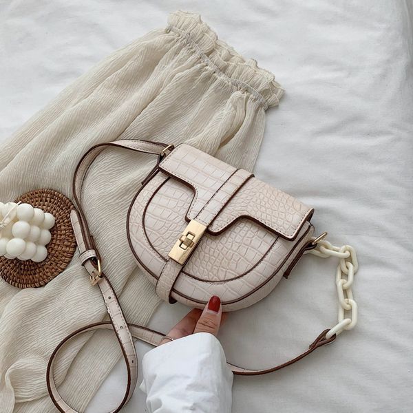 крокодил pattern седло сумки для женщин 2020 урожай crossbody мешок цепи плеча сумочек solid color кожа pu креста тела
крокодил pattern седло сумки для женщин 2020 урожай crossbody мешок цепи плеча сумочек solid color кожа pu креста тела