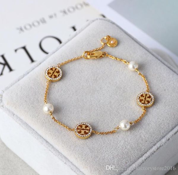 european designer jewelry bracelet 3 colors gold silver rose gold link bracelet with crystal pearl for women gift, Golden;silver
european designer jewelry bracelet 3 colors gold silver rose gold link bracelet with crystal pearl for women gift, Golden;silver