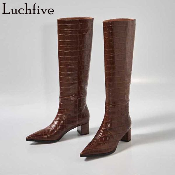 textured pointy toe women boots chunky heels shoes woman slip on long boots femme runway brown black botas mujer 
textured pointy toe women boots chunky heels shoes woman slip on long boots femme runway brown black botas mujer