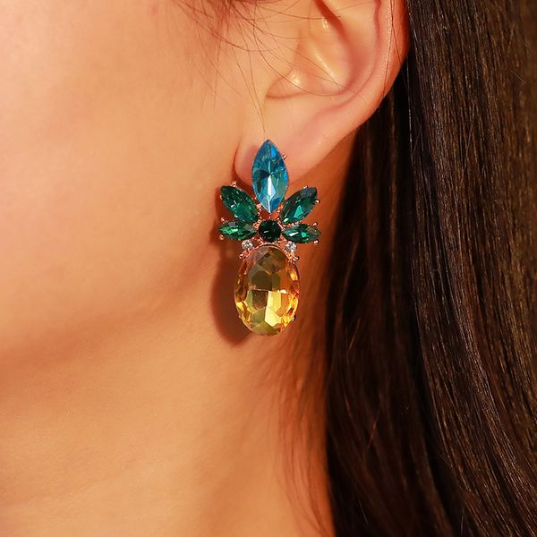 brand new crystal pineapple ear stud earrings women cute fruit earrings personality ear jewelry for gift, Golden;silver
brand new crystal pineapple ear stud earrings women cute fruit earrings personality ear jewelry for gift, Golden;silver