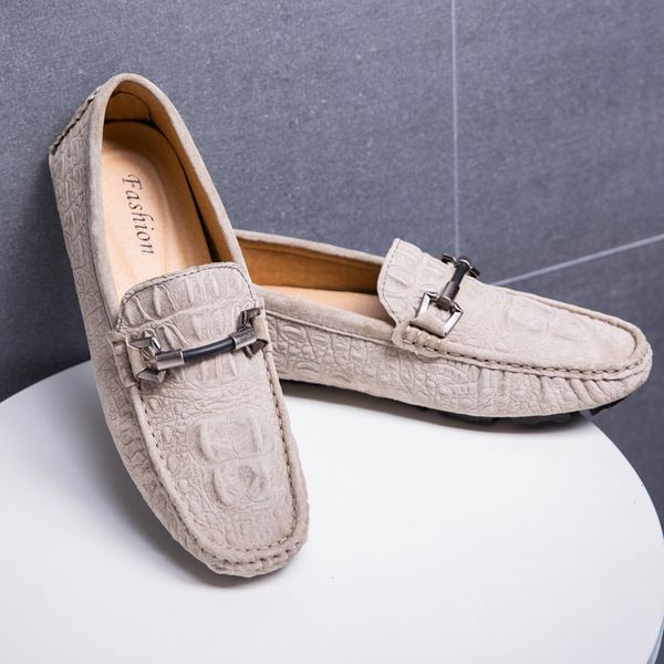 2020 new trend loafers shoes for men anti-slip driving moccasin men slip-on lazy shoes mens leather handmade sneakers, Black
2020 new trend loafers shoes for men anti-slip driving moccasin men slip-on lazy shoes mens leather handmade sneakers, Black