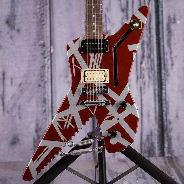 edward van halen striped series shark satin urethane burgundy silver stripes electric guitar chrome eye hooks w/ turnbuckles, braid wire
edward van halen striped series shark satin urethane burgundy silver stripes electric guitar chrome eye hooks w/ turnbuckles, braid wire